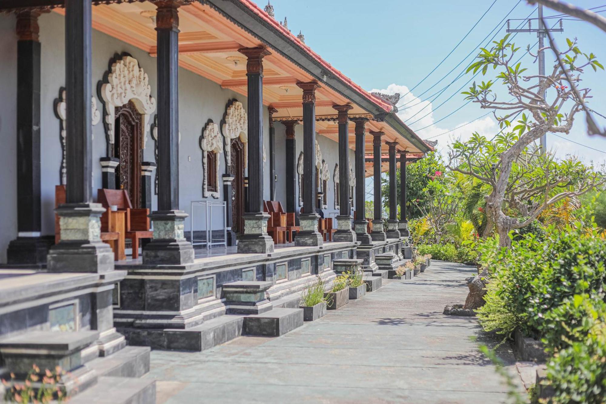 Manta Cottages With Sea View Batununggul Eksteriør billede